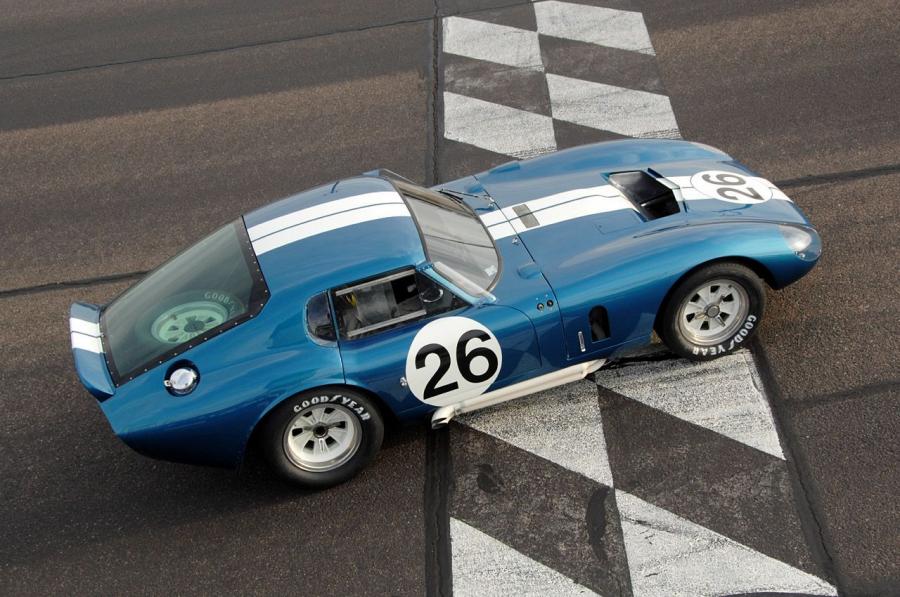 Shelby Cobra Daytona Coupe CSX2601 1965 года  (фото 33 из 44)